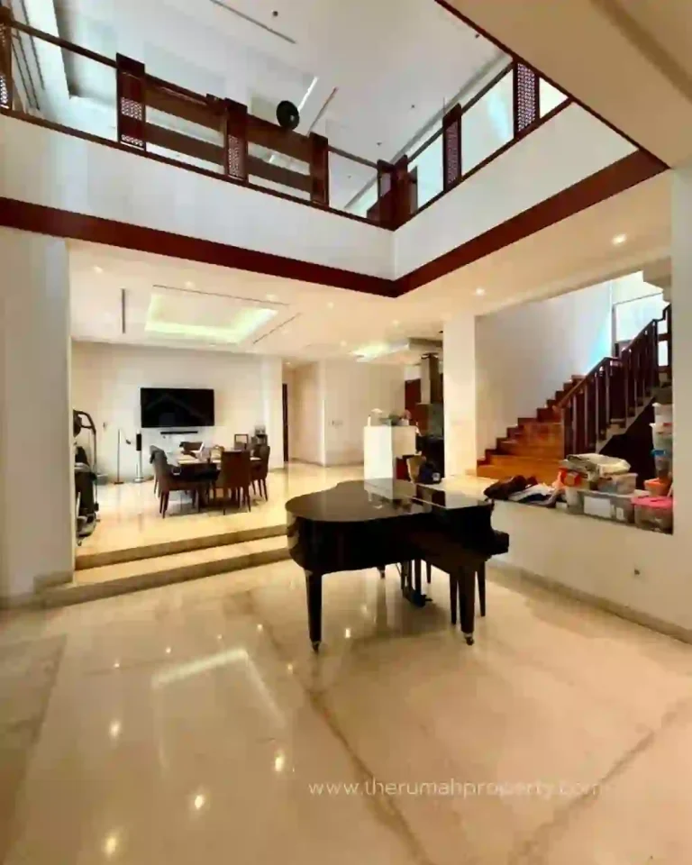 For Sale Luxury Modern Tropical House at Patra Kuningan Premium Location (4)