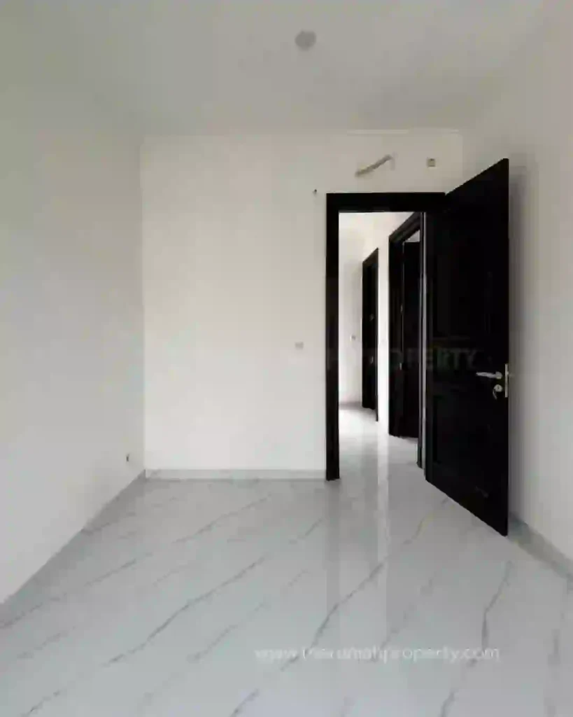 For Sale Modern Classic House Bintaro Sektor 9 Fasilitas Kolam Renang Pribadi (8)