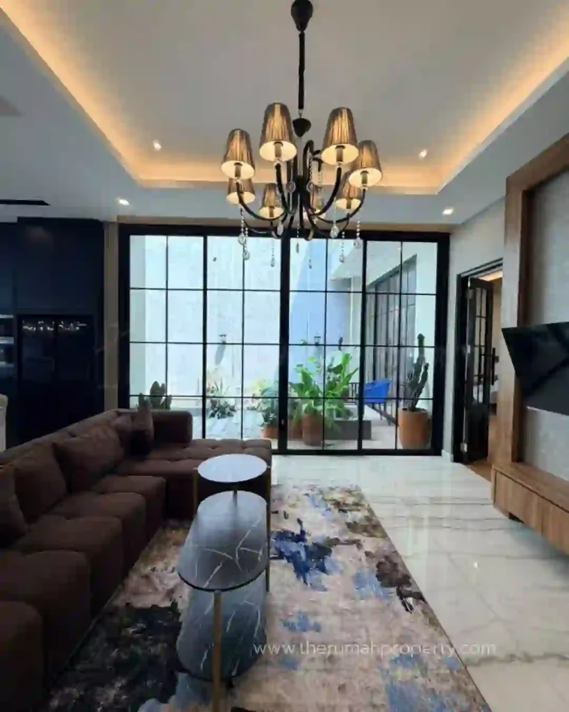 Jual Rumah baru Cempaka Putih Jakarta Pusat jalan Lebar Private Pool dengan Paviliun (5)