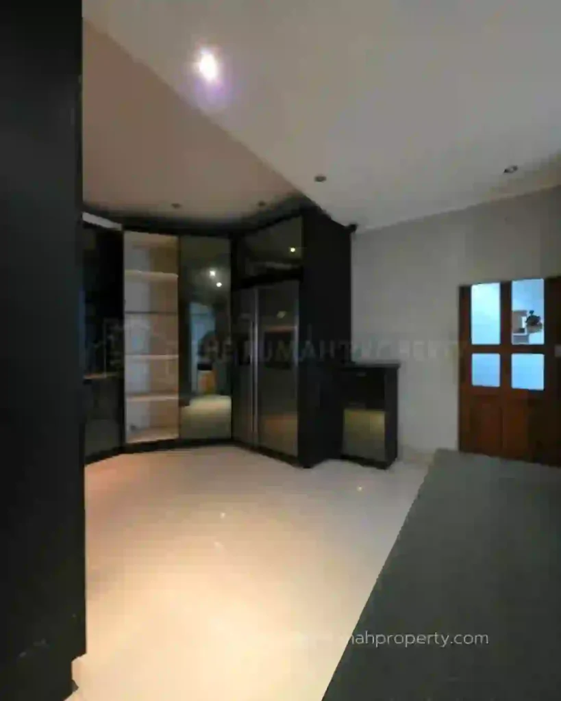 Rumah 2 Lantai Akses Jalan 2 Mobil Tebet Barat Garasi 2 Mobil (4)