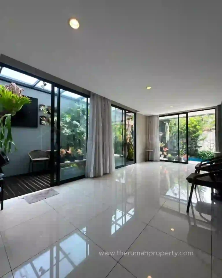 Rumah 3 Lantai hook Lay Out Custom Cluster Sierra Serenia Hills (7)