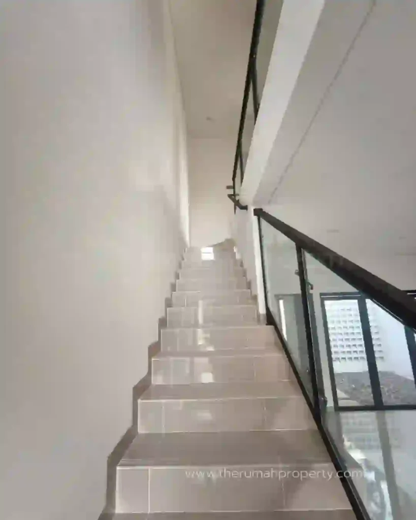 Rumah Baru Bintaro Sektor 9 Dalam Cluster Keamanan 24 Jam (3)