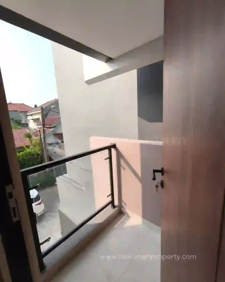 Rumah Baru Bintaro Sektor 9 Dalam Cluster Keamanan 24 Jam (5)