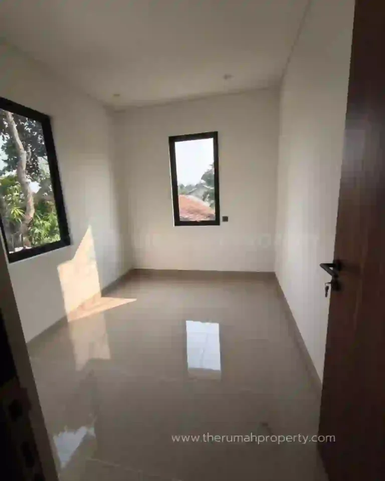 Rumah Baru Bintaro Sektor 9 Dalam Cluster Keamanan 24 Jam (9)