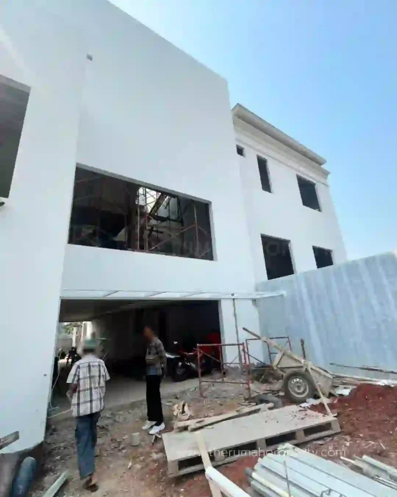 Rumah Dijual di Taman Kebon Jeruk Jakarta Barat Spek Lantai Marmer dan Dinding Bata Merah (5)