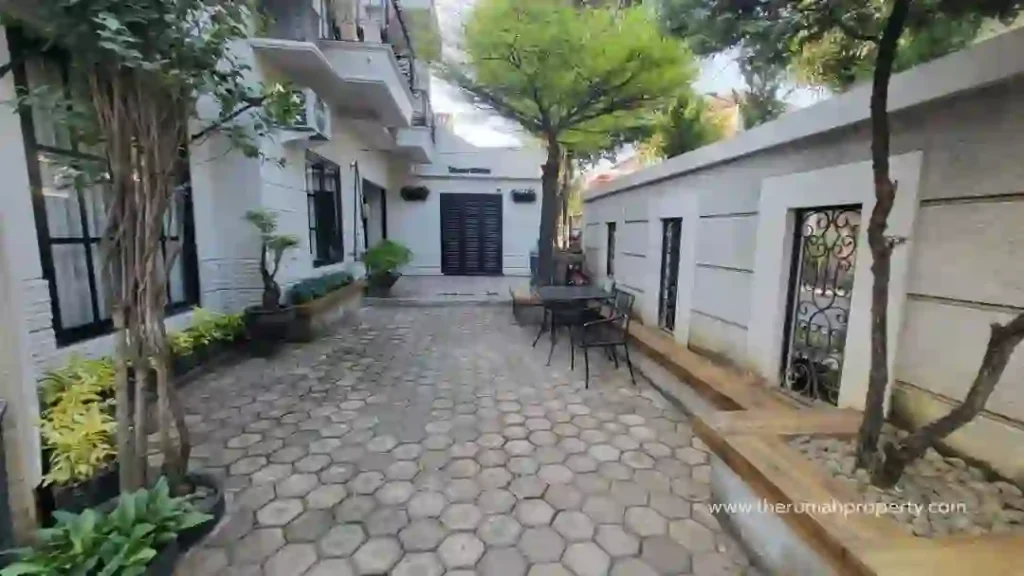 Rumah Hook Pesanggrahan Lokasi Nyaman One Gate dan Security 24 Jam (6)