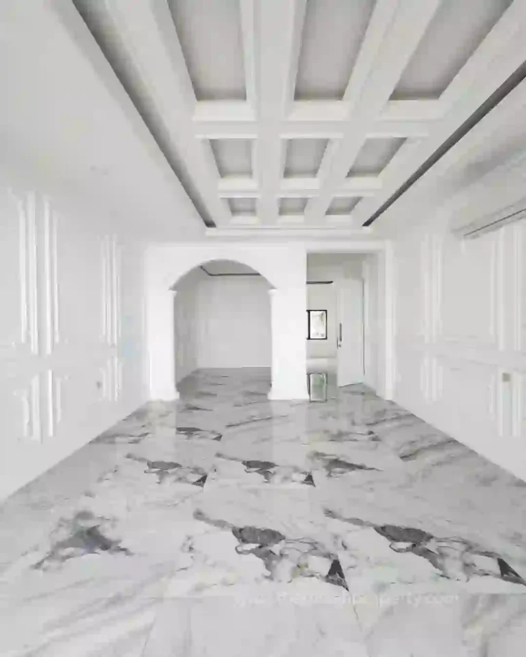 Rumah Mewah Unit Baru Dalam Komplek Perumahan Elit di Tanjung Barat Jakarta Selatan (10)
