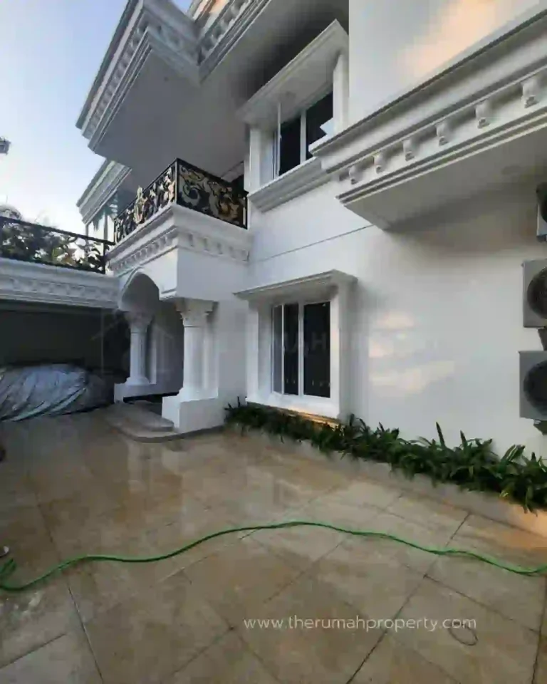 Rumah Mewah Unit Baru Dalam Komplek Perumahan Elit di Tanjung Barat Jakarta Selatan (2)