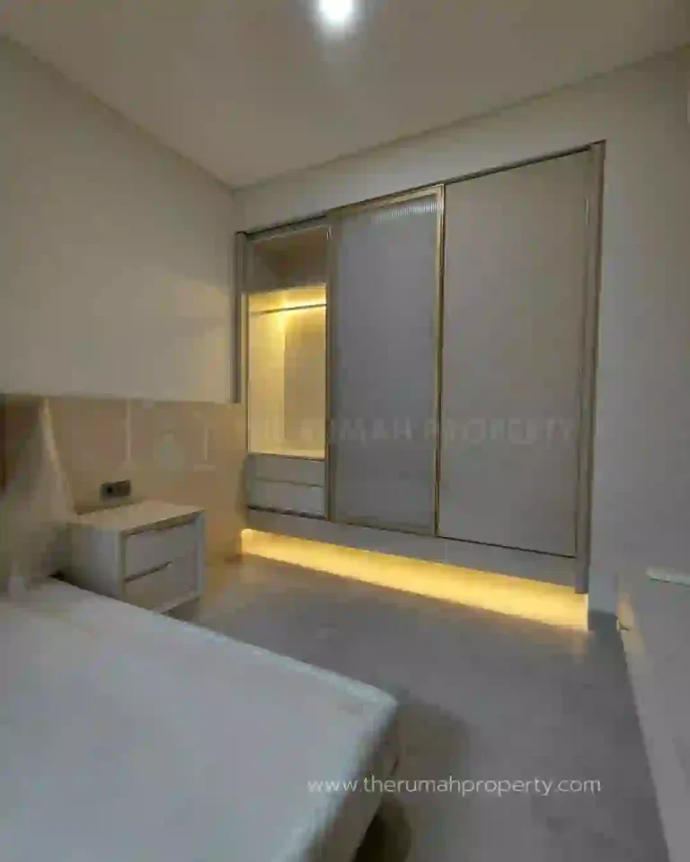 Rumah Modern 3 Lantai Dalam Cluster di Bintaro Jakarta Selatan (9)