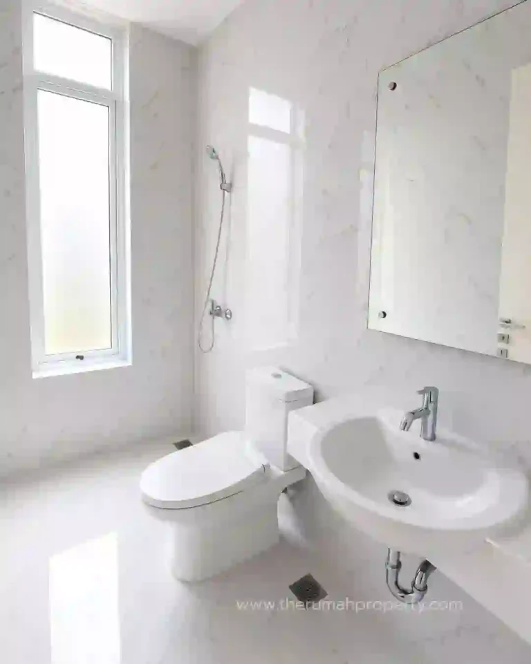 Rumah dijual di Lavon Swan City Siap Huni Posisi Hook Kondisi Bagus (8)