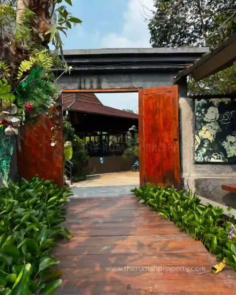Tempat Usaha dijual di Bogor Akses Tol Mudah di Pusat Wisata Alam (2)