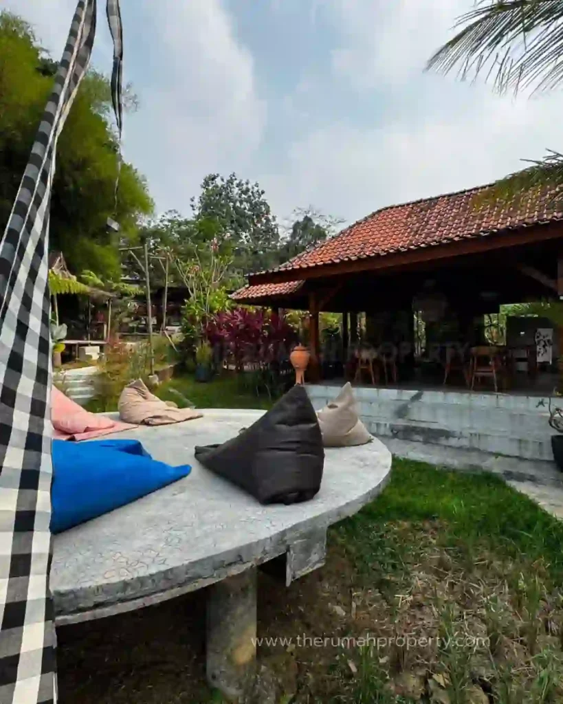 Tempat Usaha dijual di Bogor Akses Tol Mudah di Pusat Wisata Alam (4)